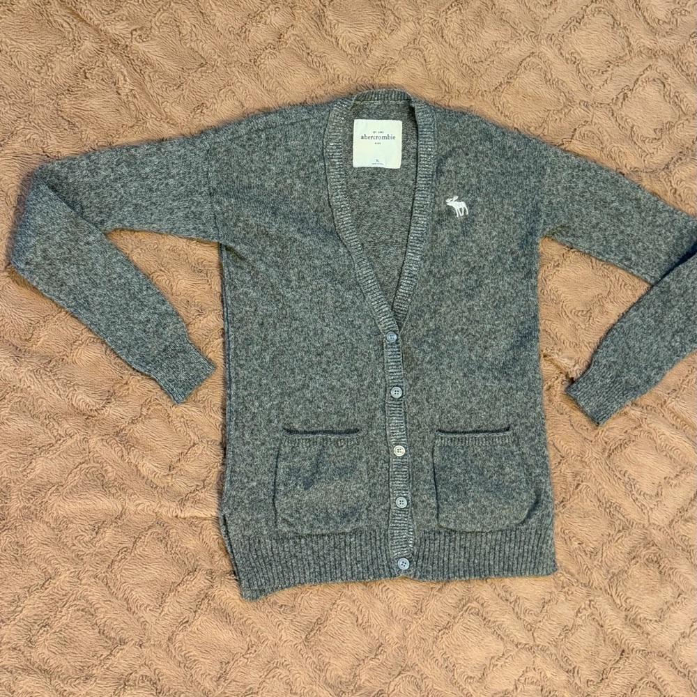 Abercrombie & Fitch Heather Gray with silver Cardigan Sweater kids size XL - Picture 3 of 6